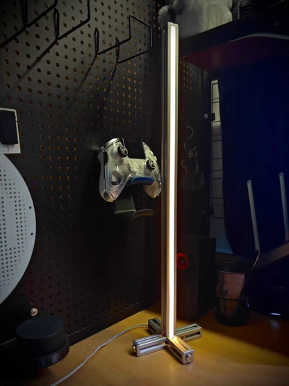 Desktop pillar lamp